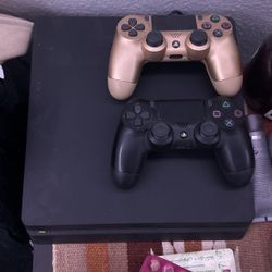 Ps4 Slim With Two Controllers And Cod