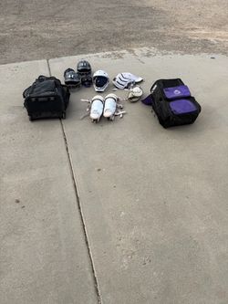 Girls youth softball gear
