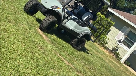Golf cart