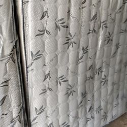 ☑️Mattress all sizes🛏️💤
🔵Pillow top🛏️
🔵Queen sizes $190
🔵Full sizes $ 170
🔵Twin sizes $120
🔵cal King $ 310
🔵E K $ 320
🚚Delivery available$2