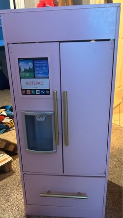 Little girls kitchen