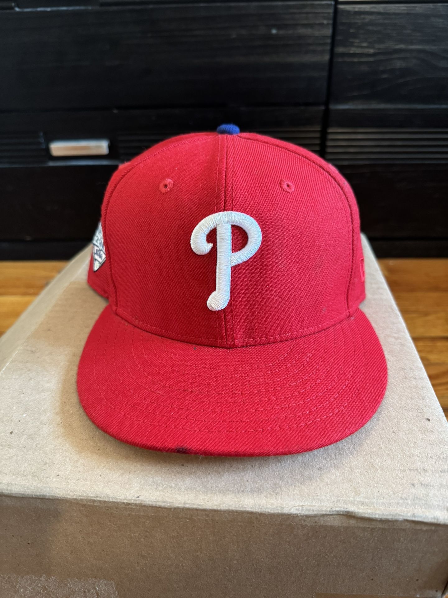 Philadelphia Phillies 7 3/8