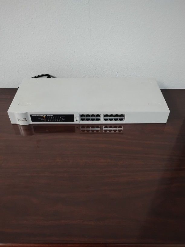 Linksys 16 Port Duel-Speed Hub Model #EF2H16