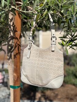 Coach Shoulder Bag