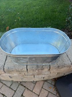 Galvanized tub