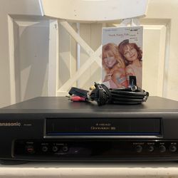 Panasonic PV-840F VHS Player Tested/Working No Remote