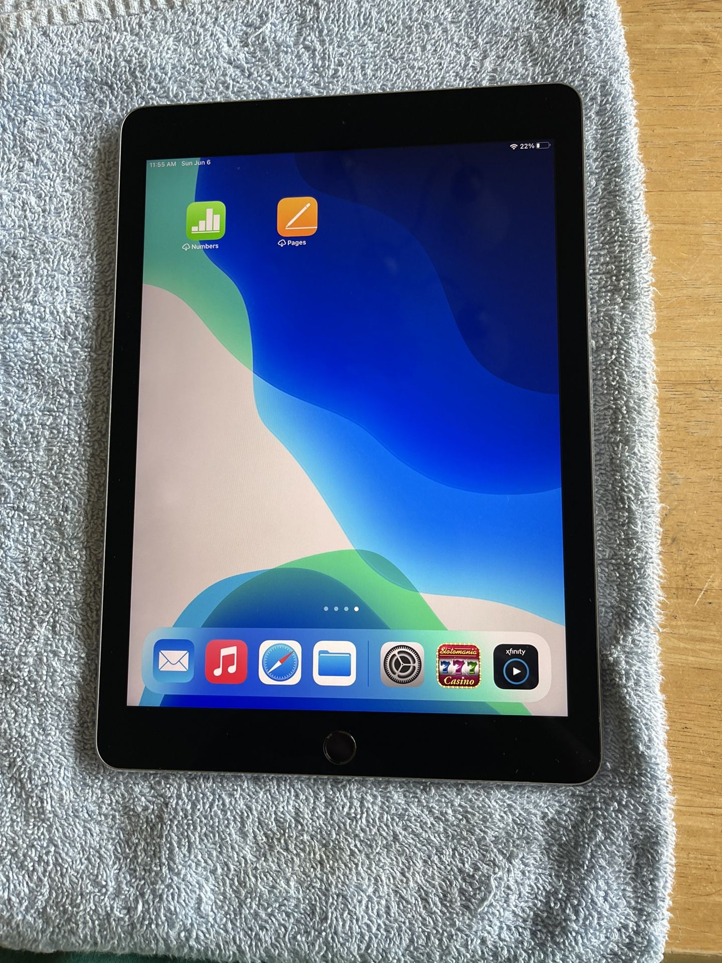 IPAD PRO Grey Habla Espanol