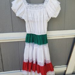 Hispanic dress 
