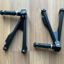 2023-2024 BMW M1000R S1000R Rear Passenger Pegs