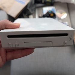 Nintendo Wii Bundle 