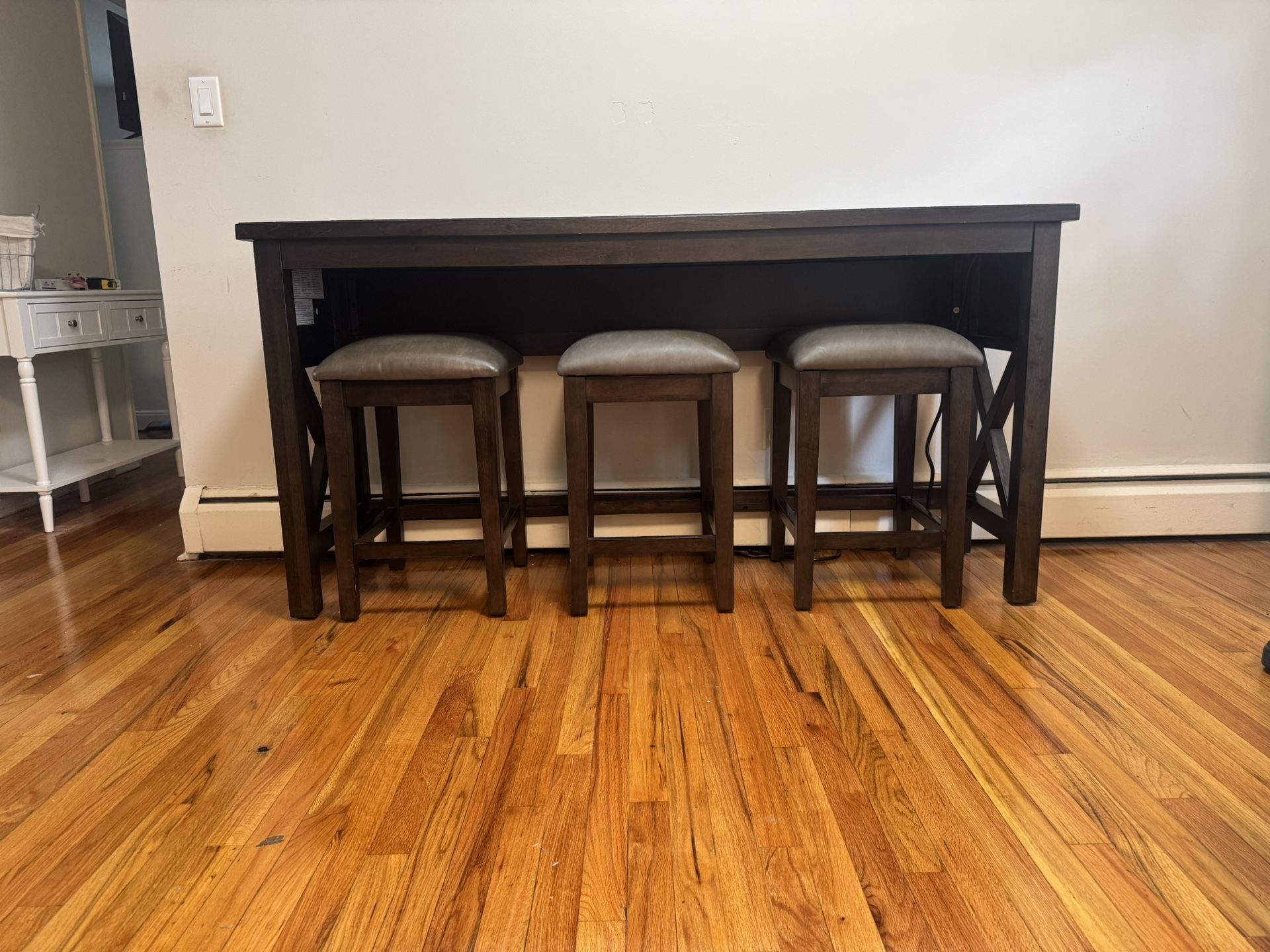 New Table And Stools With Charging Adaptor