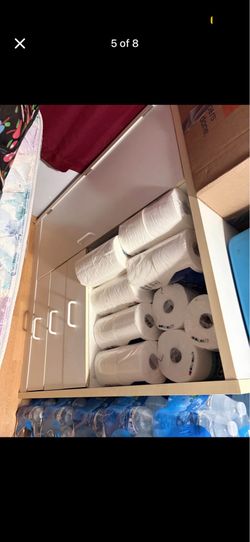 Cabinet/ wardrobe/ tv stand?