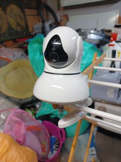 PTZ WIRELESS SECURITY CAMERA
