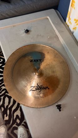 Zildjian ZBT 18” Crash Cymbal