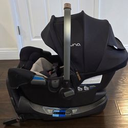 Nuna Pipa RX Infant Car Seat – Excellent Condition.