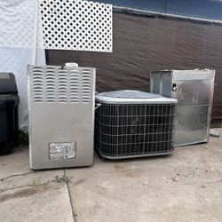 5 Ton AC System - Lightly used 
