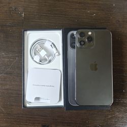 iPhone 13 Pro Max 128gb UNLOCKED