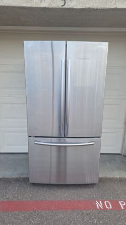 36 Samsung French door refrigerator freezer