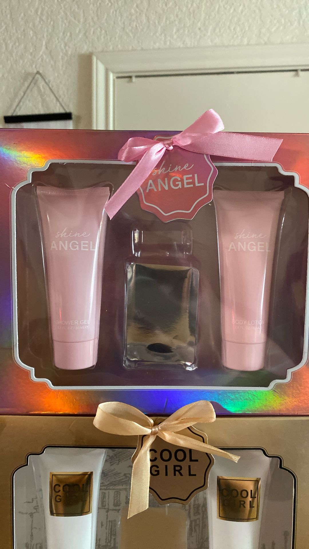 2 Shower Gels 2 Lotions