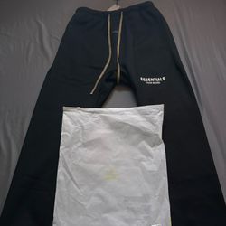 Essentials Sweats 