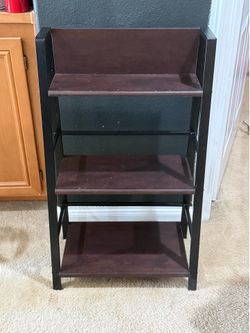 Small shelf /bookcase