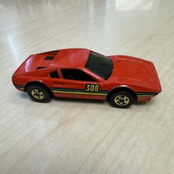 1977 Hot Wheels Red Ferrari 308 w/Gold Rims Black Interior & Base 1:64