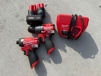 Milwaukee m12 drills with charger and batteries
