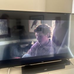 Great TCL 4K HDR Roku TV 50”