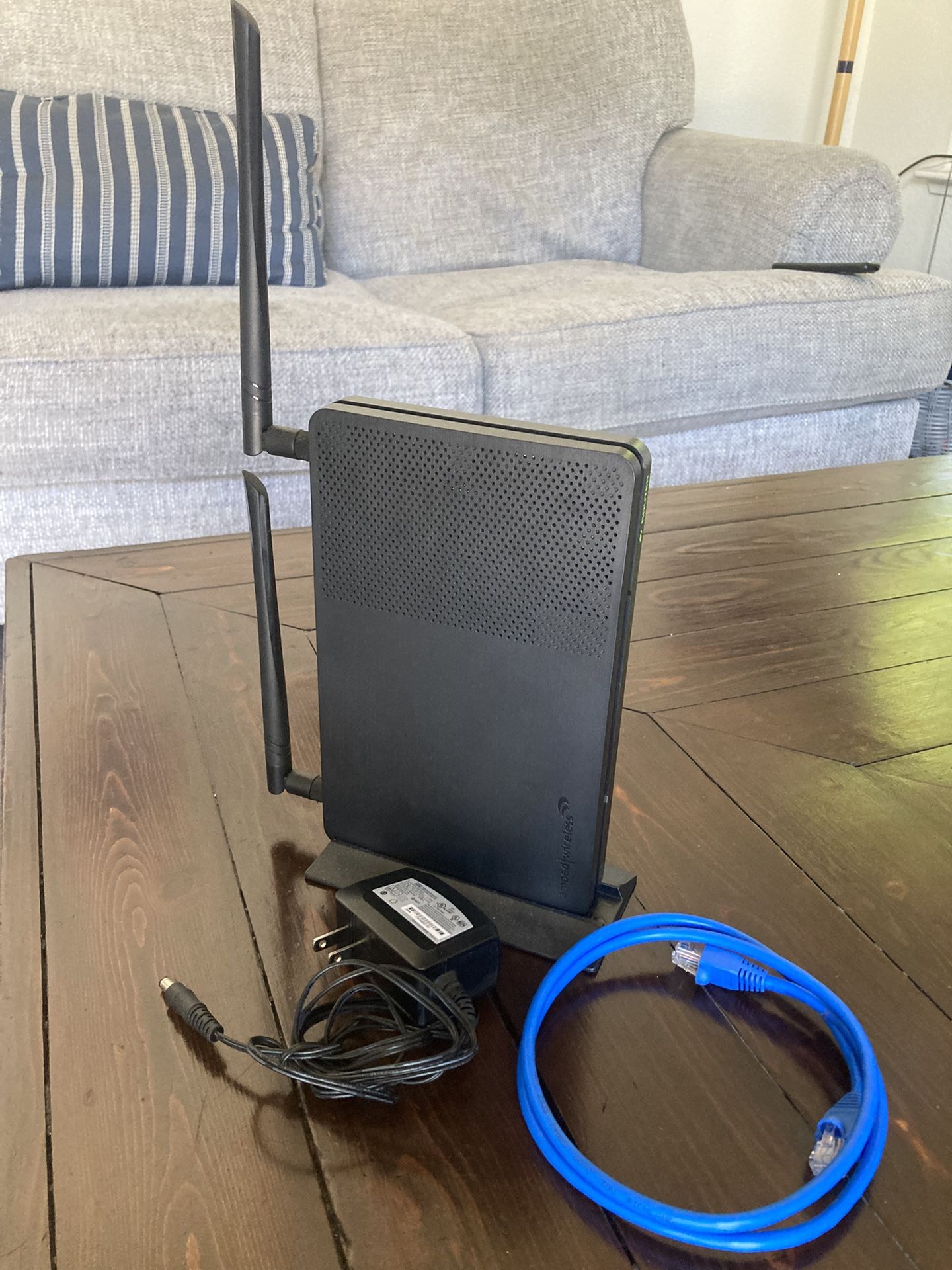 Wi-Fi Router - Amped Wireless Artemis High Power AC1300 Wi-Fi Router with MU-MIMO