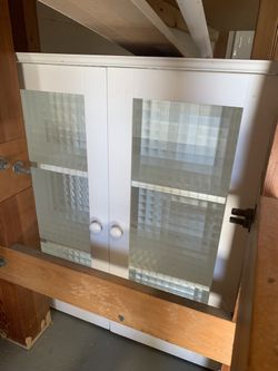 Bathroom Cabinet/set/mirror