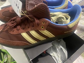 Size 10 is bread new