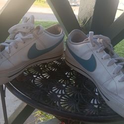 Nike Sweet Classic Weather