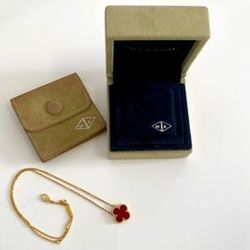 Van cleef vintage Alhambra necklace