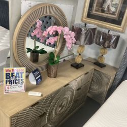 Dresser+Mirror+Nightstand💥🌷 $1499