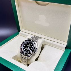 Men’s Luxury Watch