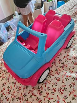 Barbie car