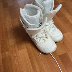 Women’s Snowboard Boots 