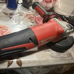 13 Amp 5 in. Small Angle Grinder with Dial Speed Used once only firm on price i dont have the box