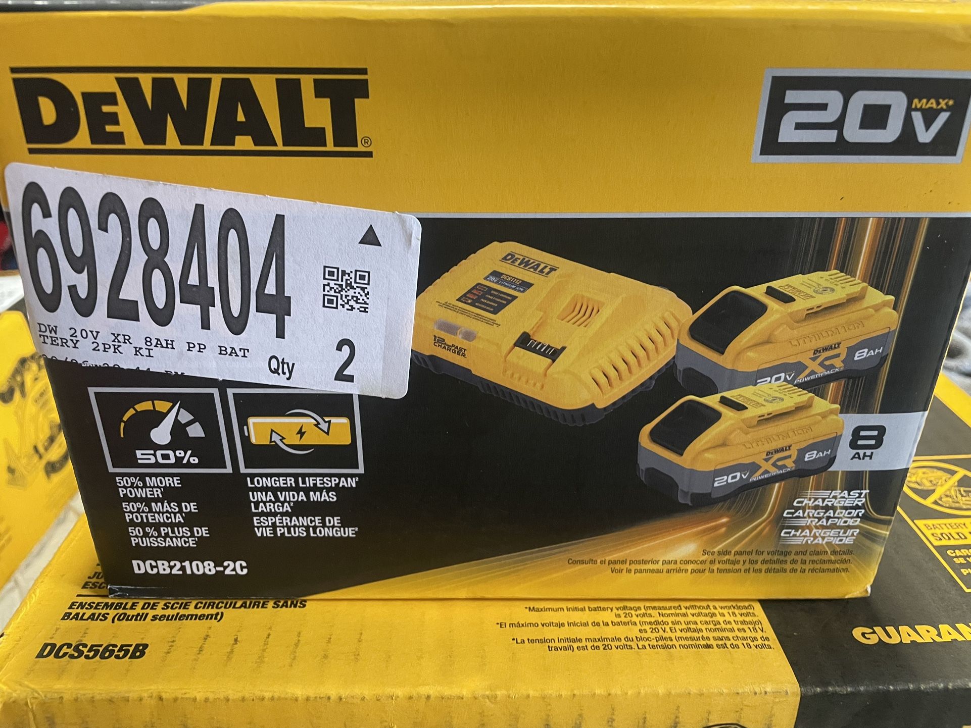 Dewalt Power Stack 8.0 Batteries And Charger
