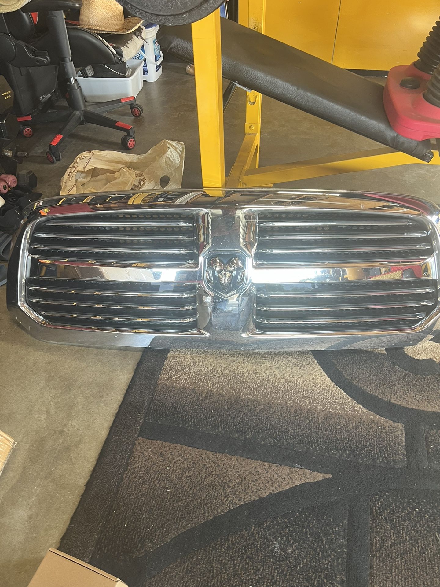 Grille Para Ram 2013/2017 /1500