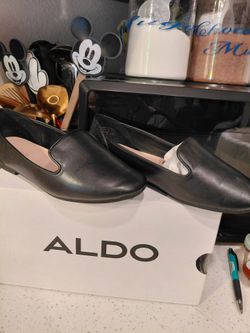 ALDO Mythimna Black Loafer, a classic woman  size 5.