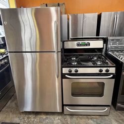 Combo refrigerator and gas Stove GE