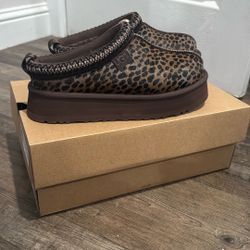 Ugg TazzII Platform- Burnt Cedar (BRAND NEW)