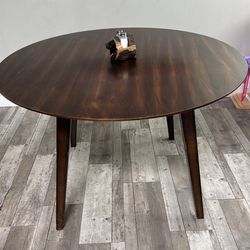 wood round table