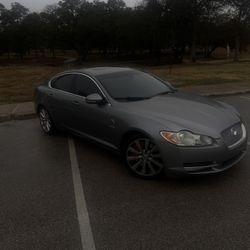 2010 Jaguar XF