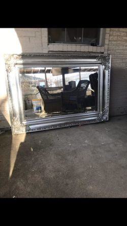 Gorgeous grand mirror!