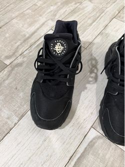 Men’s Nike Huarche size 10.5