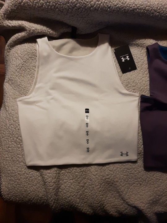 Under Armour  Clothes