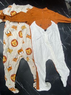 New - onesies 6/9months