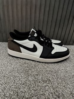 Air Jordan 1 Low ‘Mocha’ sz 11.5